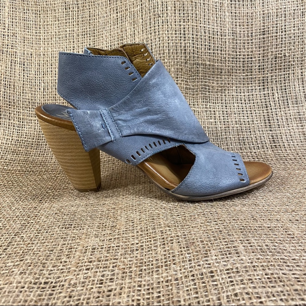 🛑SOLD🛑  Miz Mooz Sandals Heel Becca Zip Size 9.5 -10 EU 41 - Picture 5 of 10